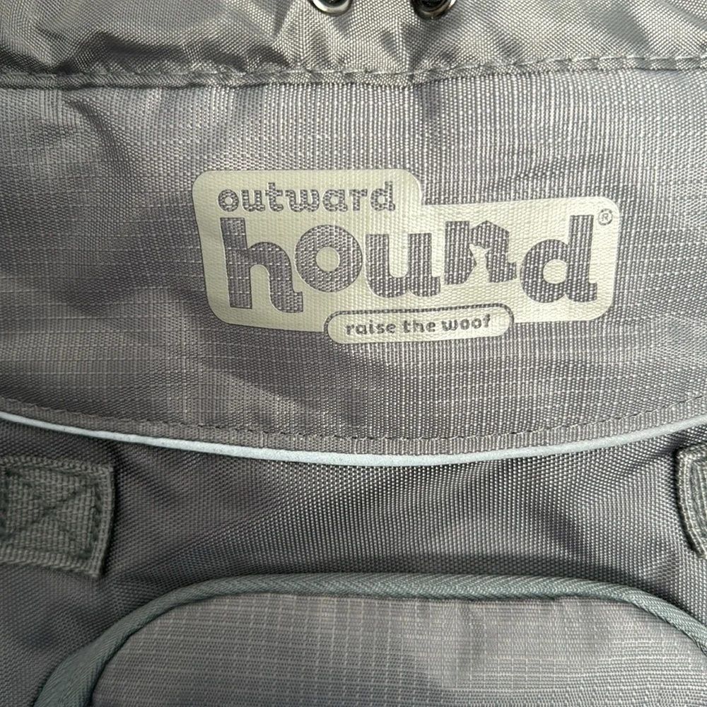 Outward Hound PoochPouch Front Carrier - Small (Gray)